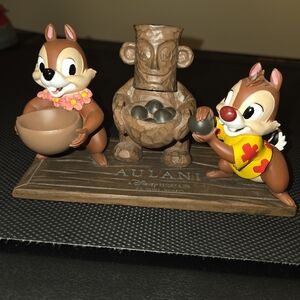 Disney Chip and Dale Hawaii Aulani Figurine